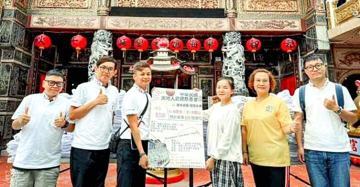 ▲屏東天地人武德會發揚天官武財神慈悲精神,定於明春2024年舉辦『甲辰龍年春祭祈安禮斗一朝法會』,日前回到祖廟東海龍門天聖宮至誠恭請天上聖母東海媽祖前往鑑壇。(圖/東海龍門天聖宮 提供)