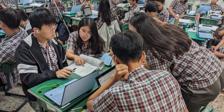 高雄市首创教育局政策延伸校外 参与注册抽大奖