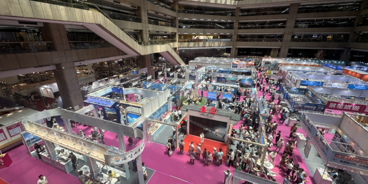 旅展盛大开幕!大陆官方及旅行业热情参展 疫后两岸观光再现曙光