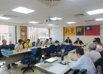 新党召开全委会展新局 吴成典特聘台商林易陞为秘书长