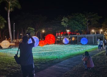 2024年铁花灯之祭第二季主题灯饰『璀灿星际』登场