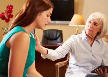 『世界安宁日』国民健康署持续推动癌症诊疗质量认证，并将安宁照护导入癌友照护之一环