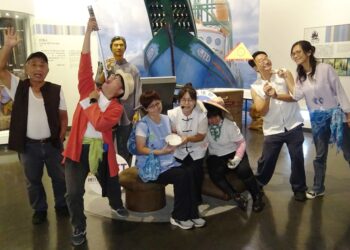 国立海洋科技博物馆近期与环境部合作展开『郑和下西洋的秘密主题环境教育系列活动』中，以戏剧导览方式推动航向永续发展之目标