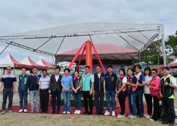 台东县政府为提升东部海运服务品质，提供旅客更优质的候船体验，于11日举行『富冈港交通船客运服务中心』开工典礼