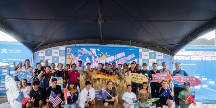2024台湾国际冲浪公开赛开幕活动大合照