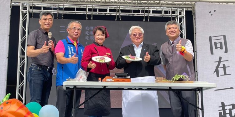 『当我们同在一起 共享好料理』贵宾大合照