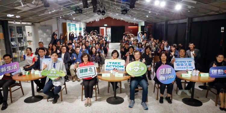 国民健康署携手11个县市举办『Let's Move! 健康新生活』成果发表会，分享运动科技应用经验与推广模式