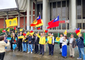 新党主席吴成典重申两岸携手合作