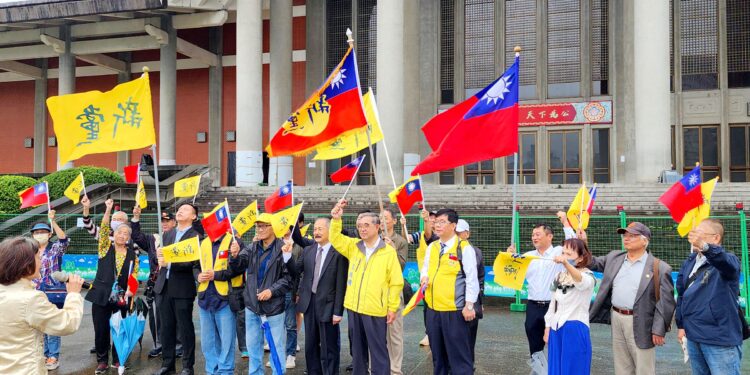 新党主席吴成典重申两岸携手合作