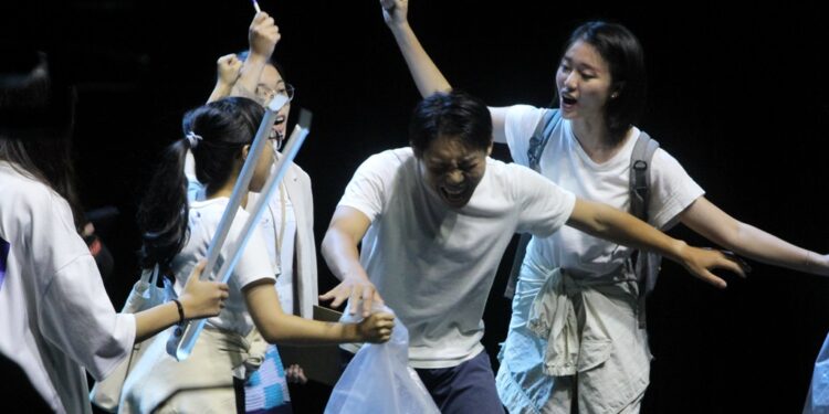 台东艺穗节《青春小鸟事》11/9邀你来体会青少年长大的烦恼与滋味