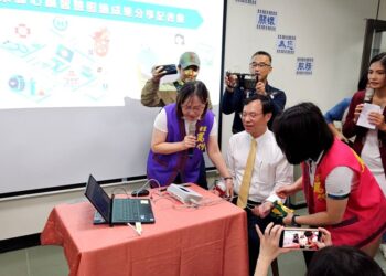 卫生福利部中央健康保险署及东区业务组今(8)日上午在金峰乡卫生所办理『台东县心脏照护成果分享记者会』