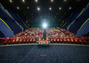 历时四年拍摄、以台湾民间信仰为主题的纪录电影《三清》，于4月27日在桃园大江星桥国际影城盛大举行「星光首映记者会」