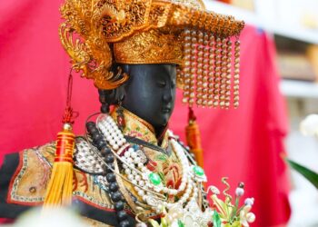 驻驾电影三清导演陈毅公司Threads被祂霸屏 三天吸5万点阅