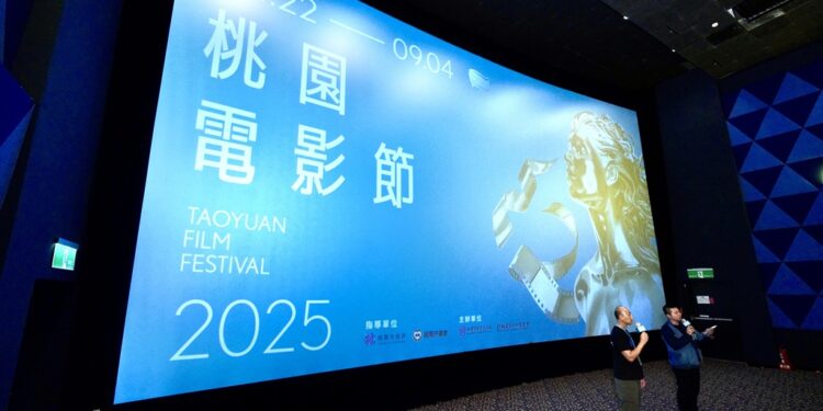 『好片不寂寞，神威护票房』等待每个买票进场、让传统文化永续流传的现代贵人